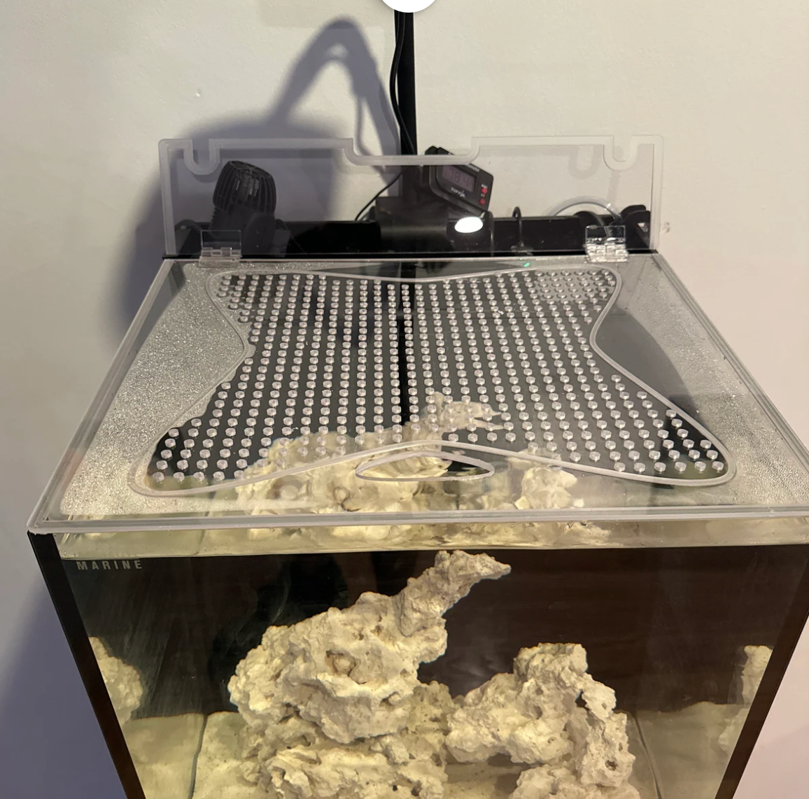 Innovative Nuvo Marine Fusion 15, 20, 25 Gallon Aquarium Lid – Custom Fit, Sleek Design, Crystal-Clear Finish