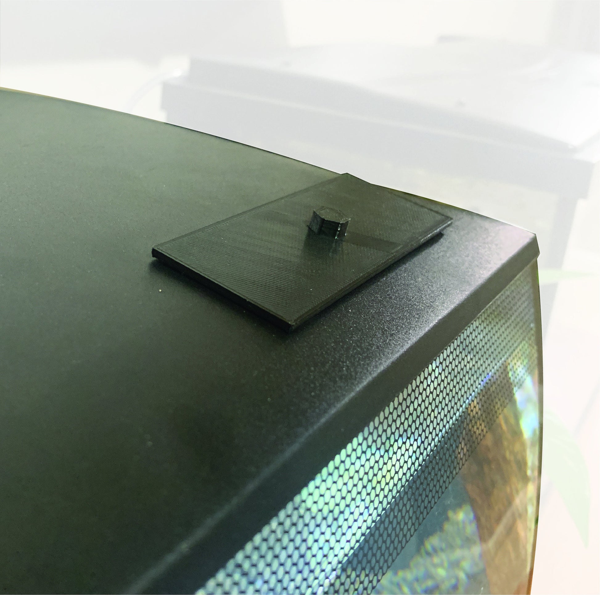 3D printed feed cover for Fluval Flex 15G and 9G aquariums, shown in black and white. Designed for a snug fit over the feeding hole to reduce evaporation, block debris, and protect shrimp or small fish. Made from aquarium-safe plastic for durability and easy daily use.